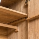 Szafa LOZANNA 3D, szczegóły wnętrza, dąb olejowany